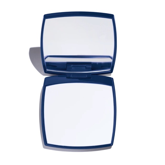 Authentic Chanel Mirror Navy double sided normal & magnifying, limited edition - Picture 3 of 7